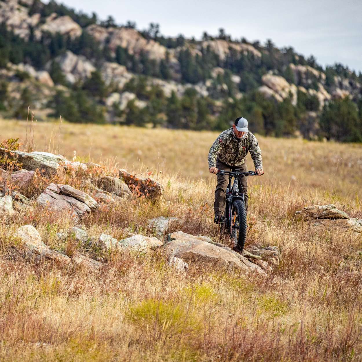 Bakcou Storm 19" Frame 25Ah Kryptek Altitude