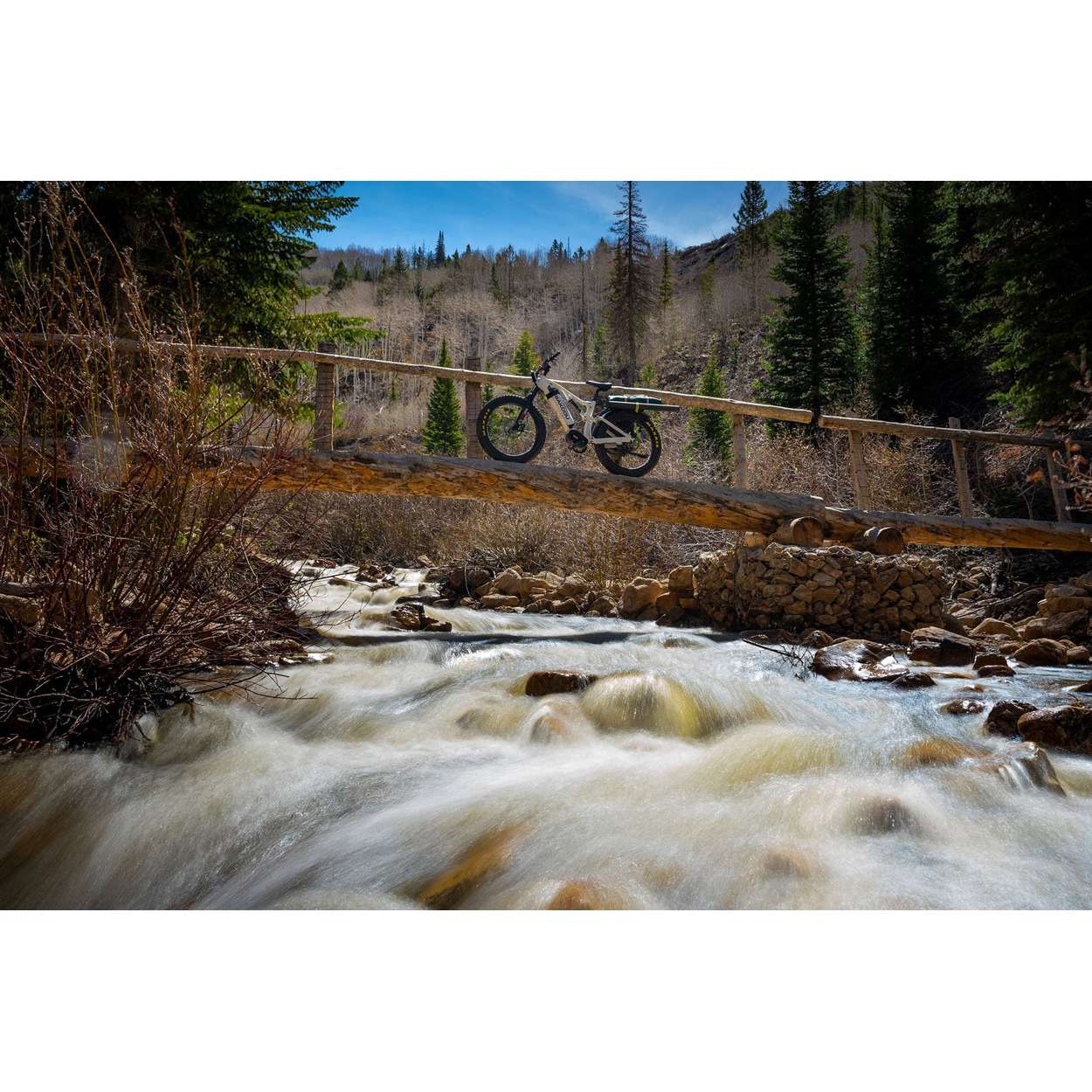 Bakcou Storm 21AH Matte Desert Tan